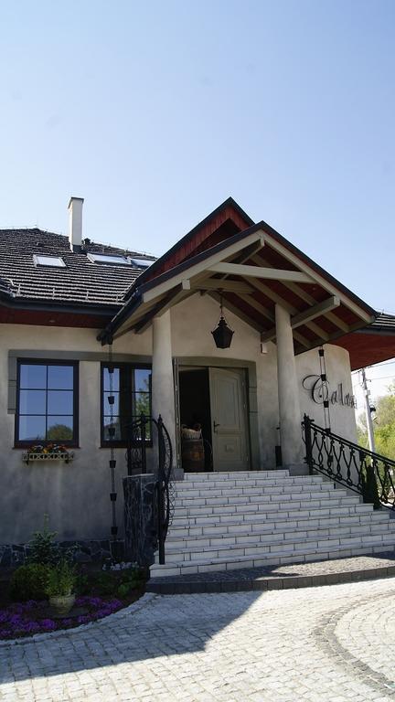Calvados Hotel Руда Шльонска Екстериор снимка